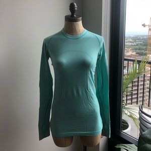 Lululemon run swiftly long sleeve in angel blue